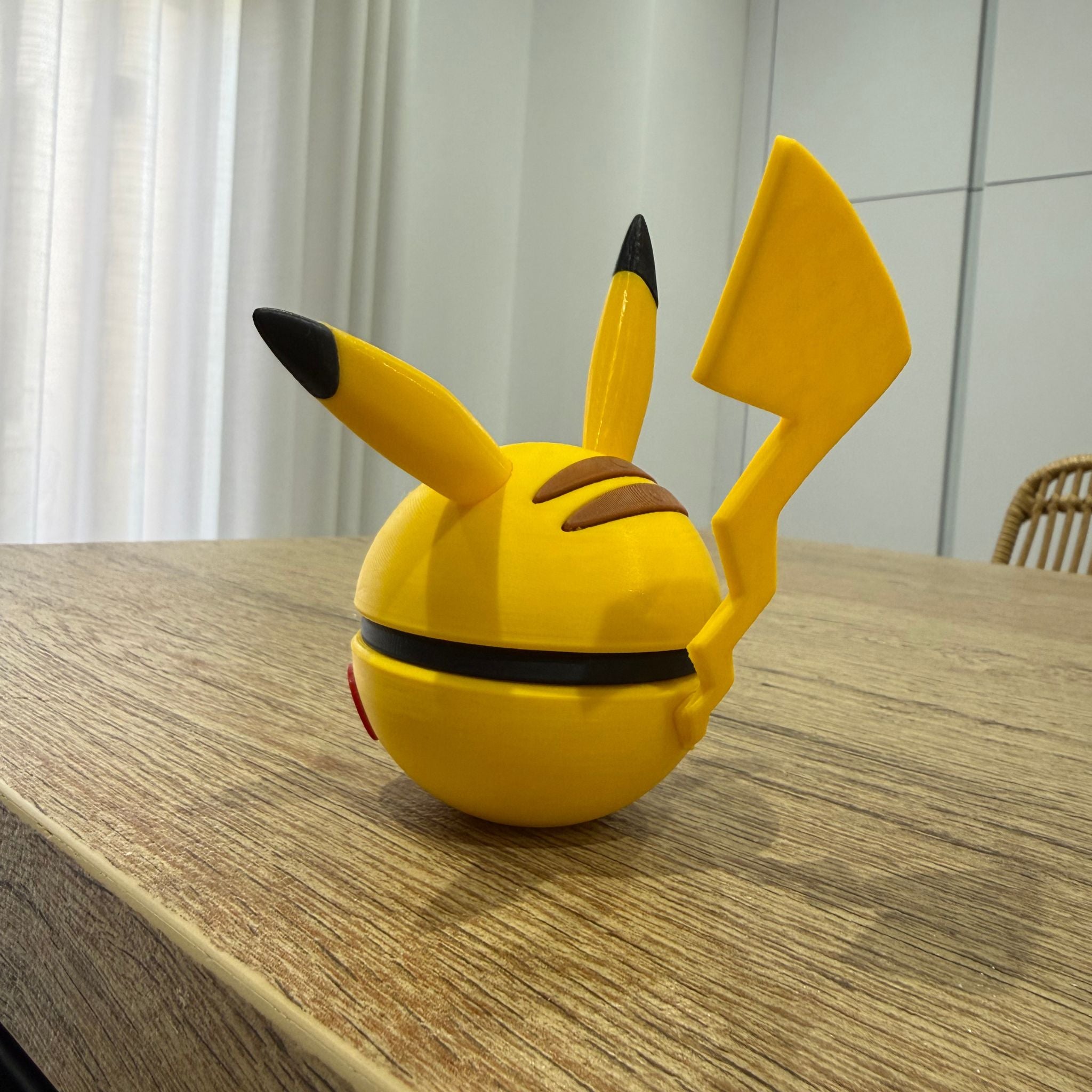 ⚡ Pikachu – #025 | PokuSfera Coleccionable